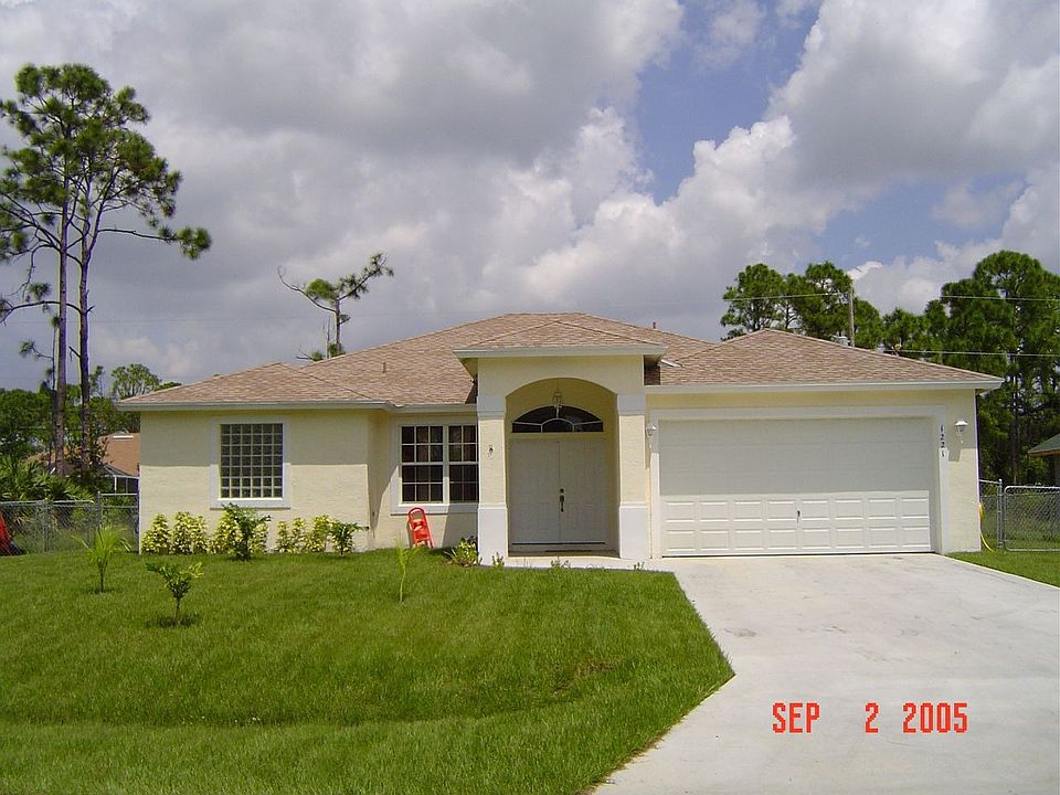 1st image of 1221 SW Emerald Ave