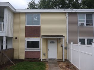 722 Silver Lake Scotchtown Rd, Middletown, NY 10941