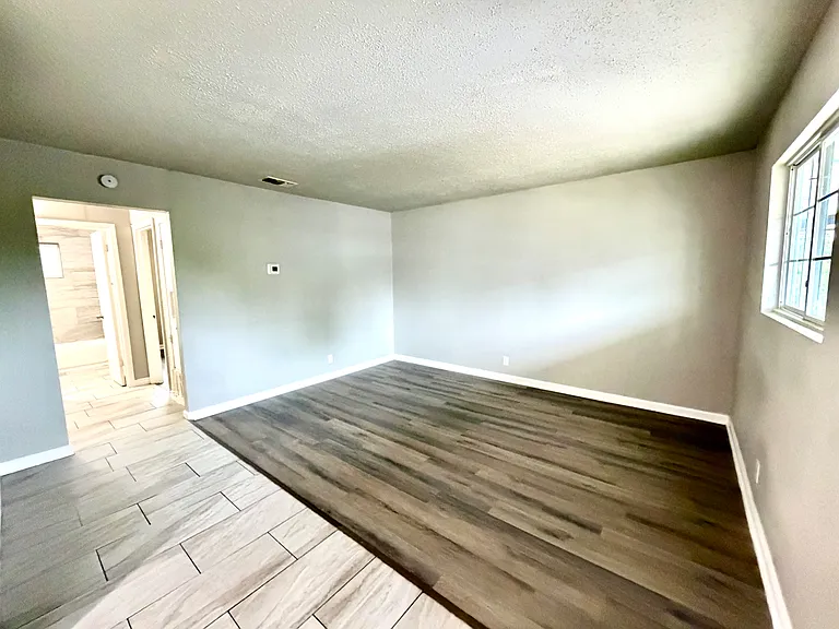 324 Altitude Dr #16 — Photo 5