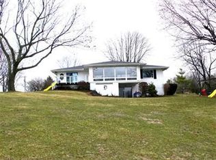 824 Black Foot Trl, Jamestown, OH