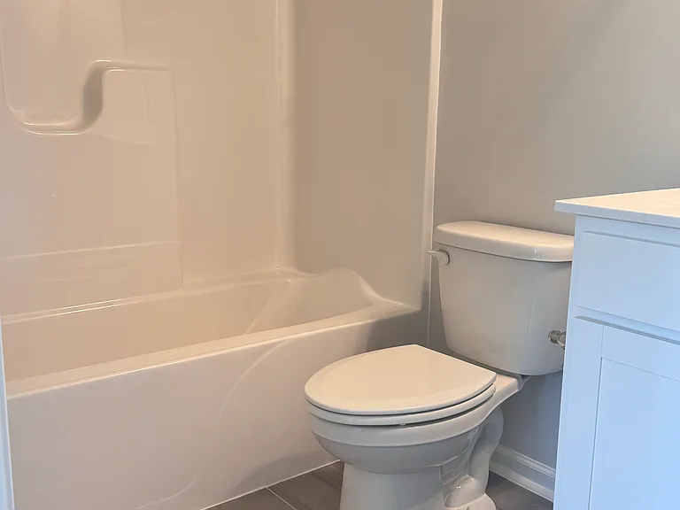 323 Deercroft Dr — Photo 12