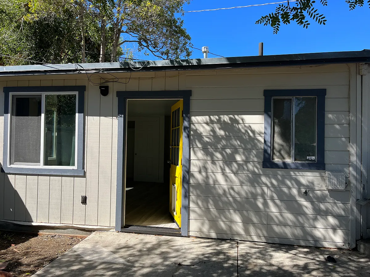 Building Photo - 331 Cerro Romauldo Ave #A