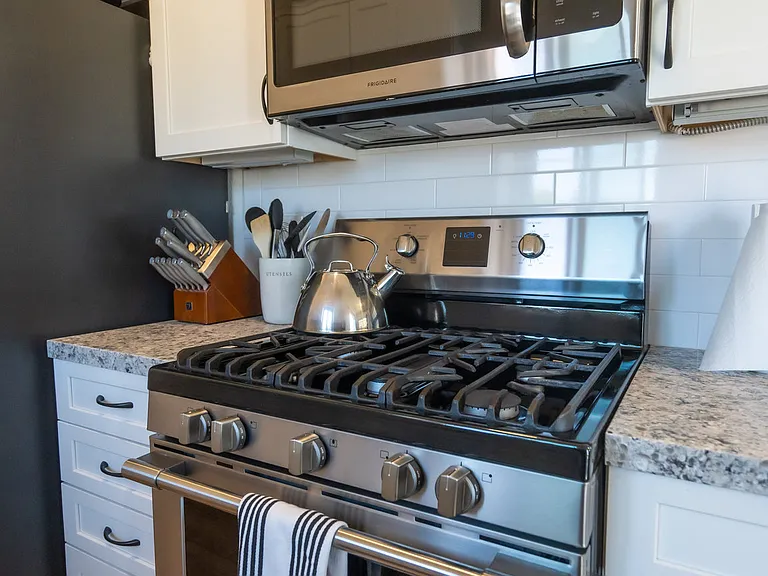 1522 Diamond St #C — Photo 8