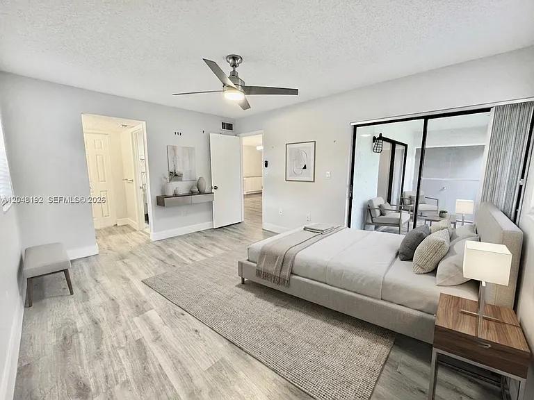 8600 NW 34th Pl #B102 — Photo 9