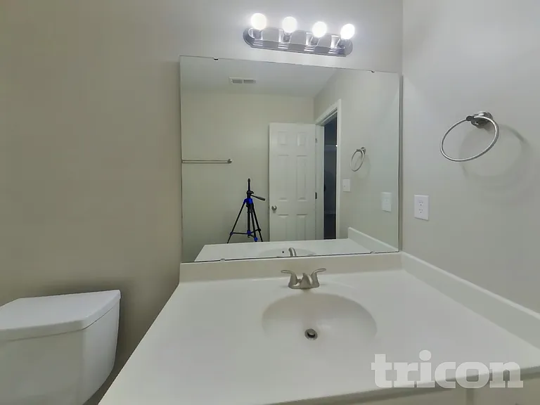 956 Ashland Ave — Photo 14