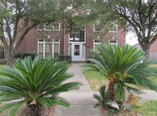 11015 Hundred Bridge Ln, Sugar Land, TX 77498