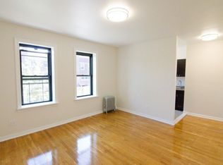 3250 93rd St APT A5, East Elmhurst, NY 11369