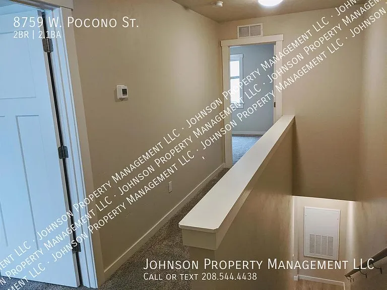 8759 W Pocono Ln — Photo 14