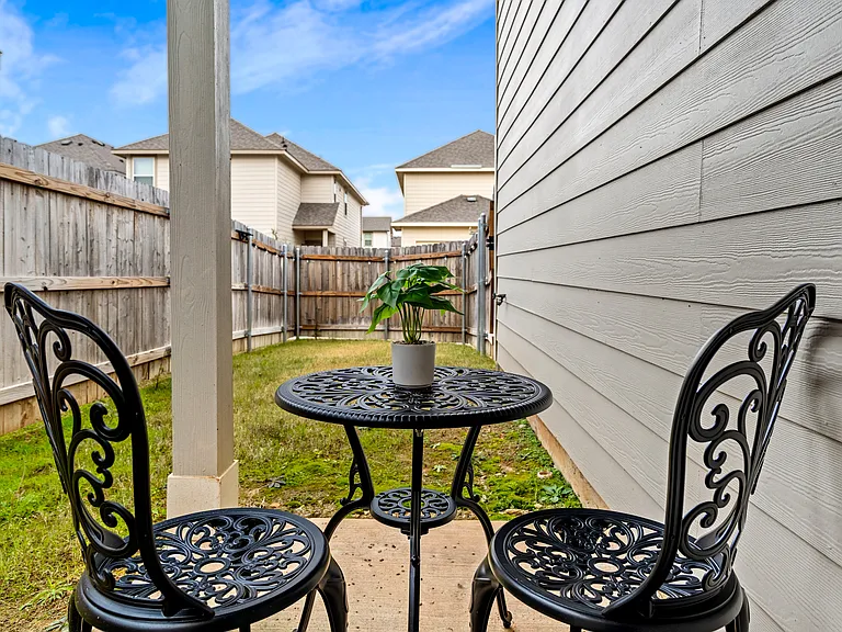 5541 Topwater Trl — Photo 5