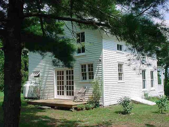 3rd image of 315 MAPLE Avenue