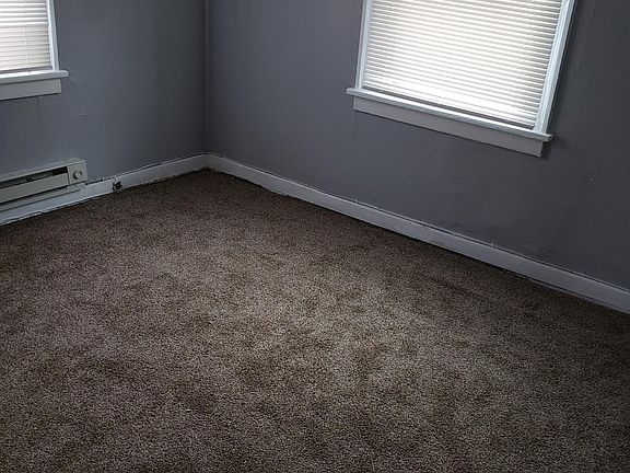 3rd image of 2914 S Moreland Blvd APT 6