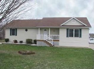 1211 E McCracken Rd, Ozark, MO 65721