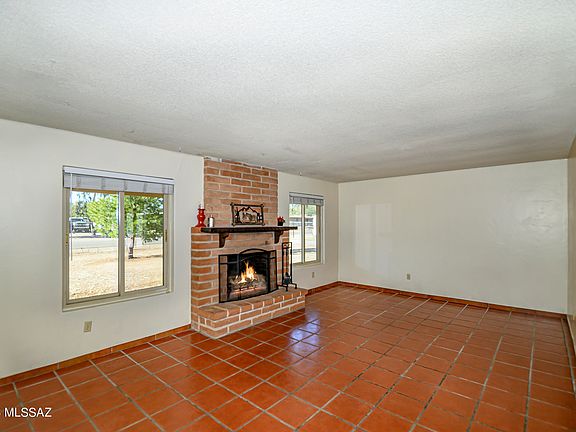 3rd image of 4710 W De La Canoa Dr