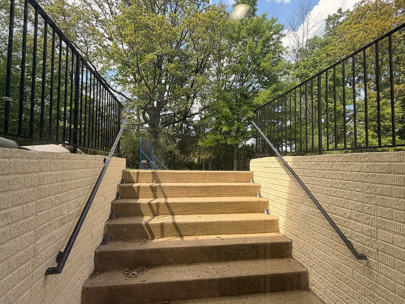 12052 Paper Birch Ln — Photo 3