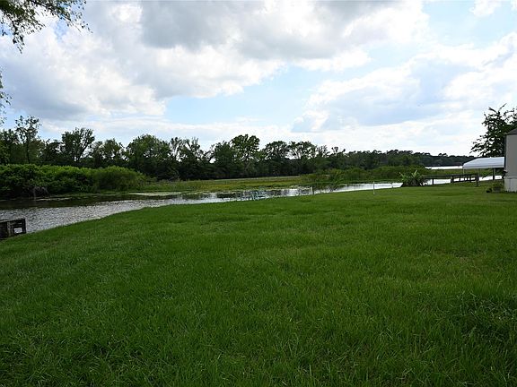 3rd image of 12615 Paradise View Ct