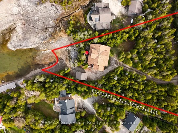 205 Eagle Rd, Northern Bruce Peninsula, ON N0H 2R0