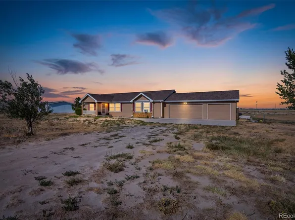 9 E Ranch Road, Wiggins, CO 80654