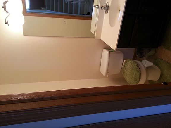 4th image of 2827 Oakmont Dr