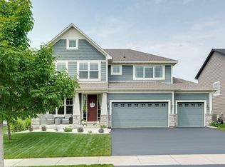 4073 San Vitero Cir, Chaska, MN 55318