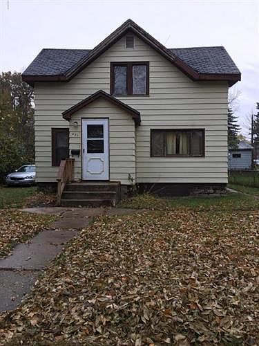 1st image of 421 Charlotte St SE