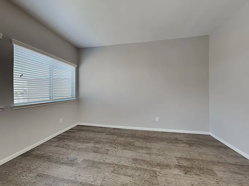 3 bed, 2.0 bath, 1484 sqft, $1,899 — Photo 2