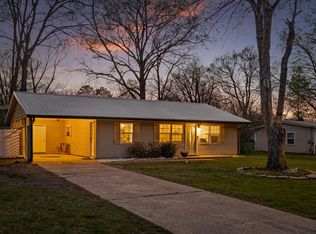 216 Shelby St, Fort Oglethorpe, GA 30742