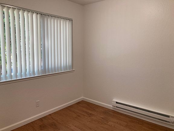 2nd image of 407 Acalanes Dr #13