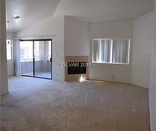2nd image of 5068 S Rainbow Blvd Unit 205