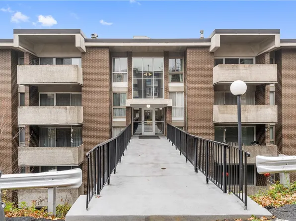 4108 Charlemagne Cir #315, Pittsburgh, PA 15237