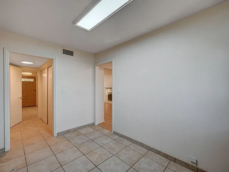578 Tam O Shanter — Photo 15