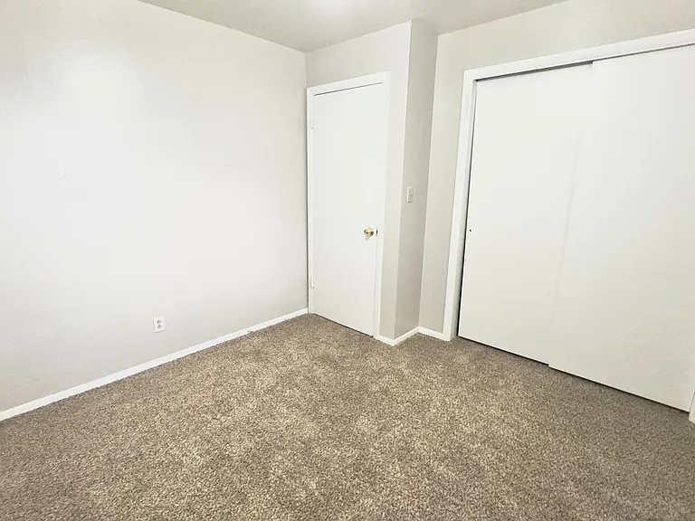 1059 Westmoreland Rd. — Photo 8