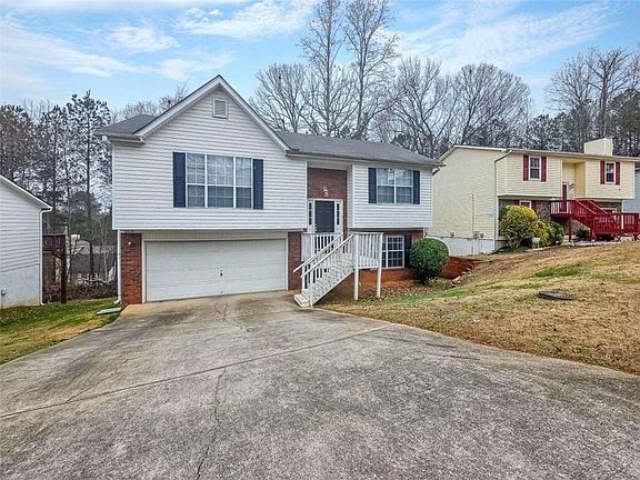 4th image of 2276 Ramblewood Cir