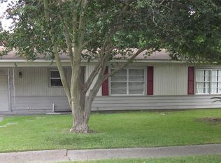 1922 Restridge Dr, Houston, TX 77055