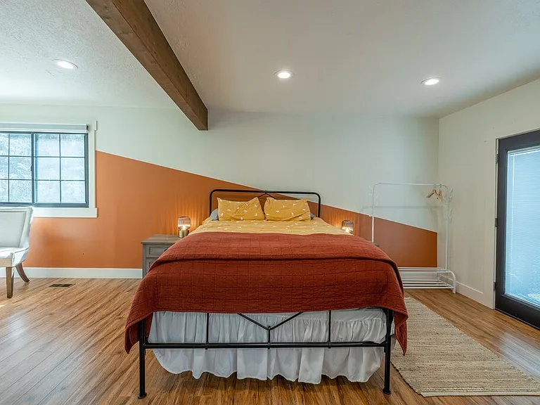 8784 S Russell Park Rd — Photo 45