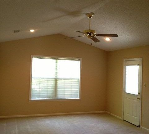 2nd image of 2903 Fawnwood Cir