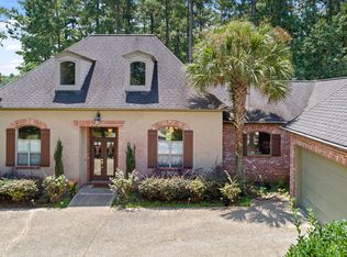 33 Stonegate Dr, Hattiesburg, MS 39402
