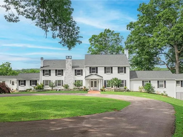 1185 Tall Tree Rd, Clemmons, NC 27012