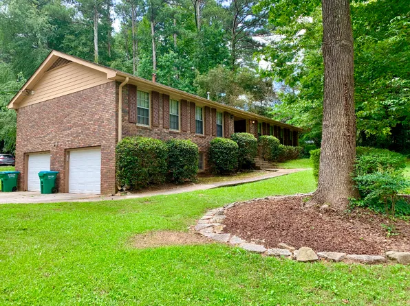 4862 Valley Dale Dr SW, Lilburn, GA 30047