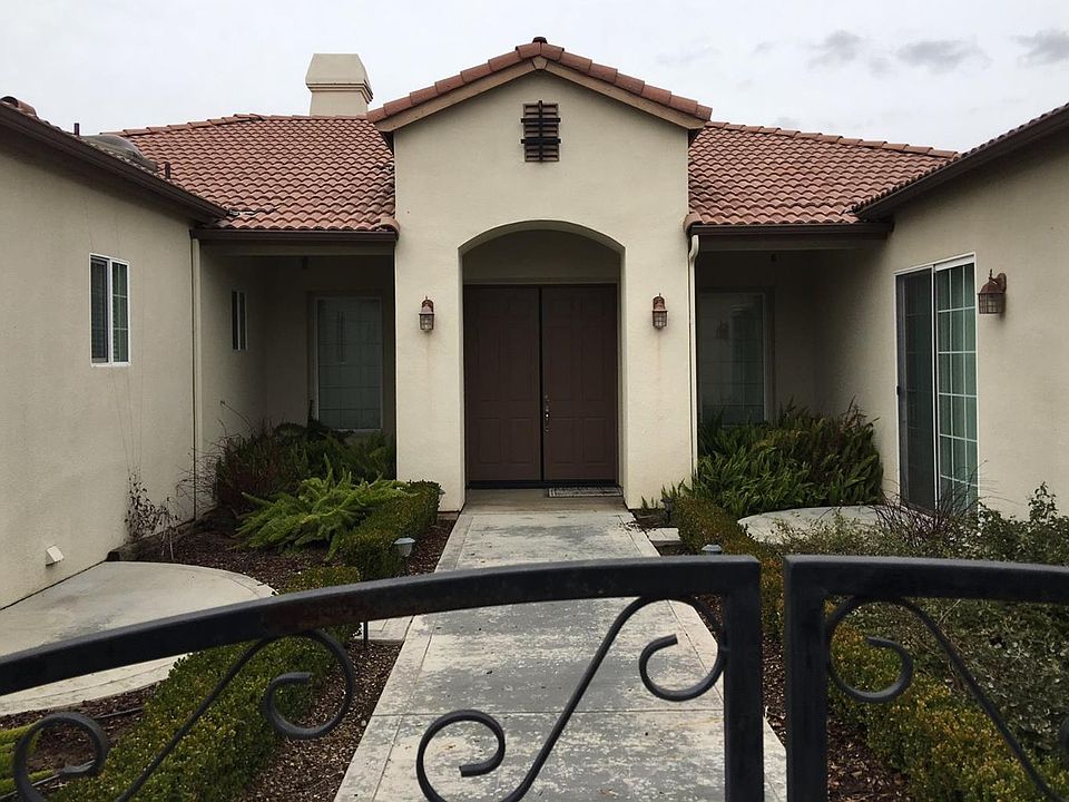 1st image of 8780 Laguna St