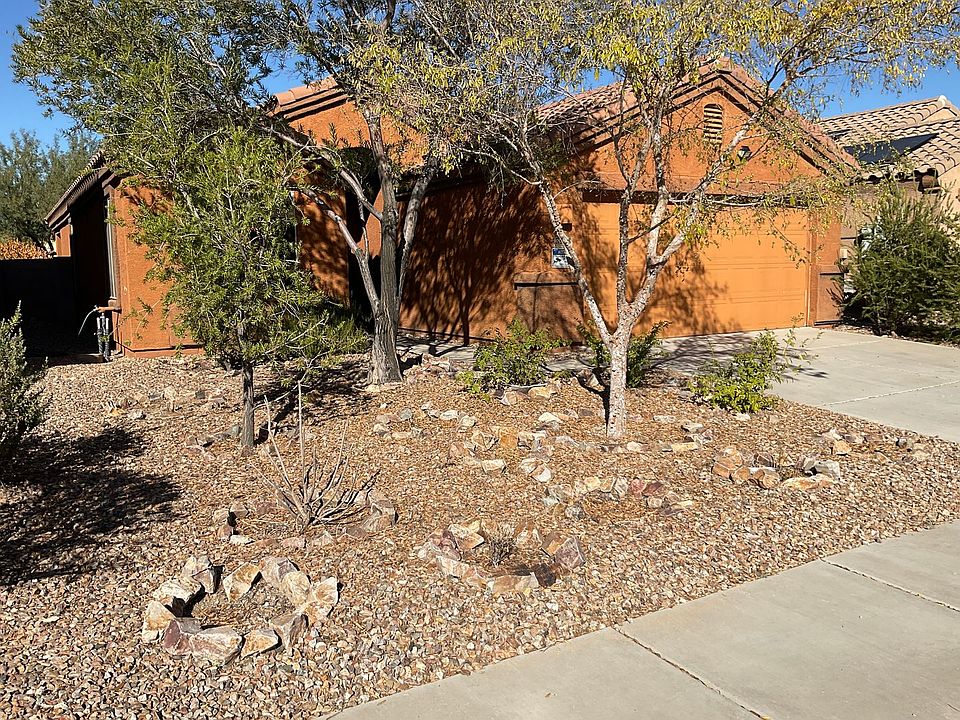 1st image of 3963 E Coolbrooke Dr
