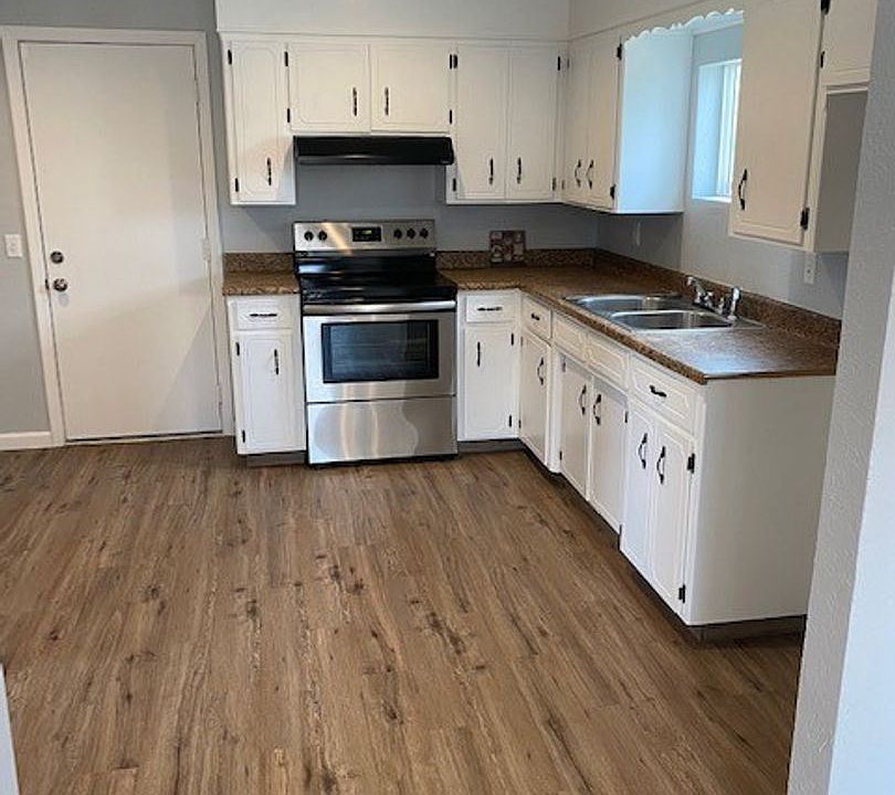 1st image of 1301 Orange Ave