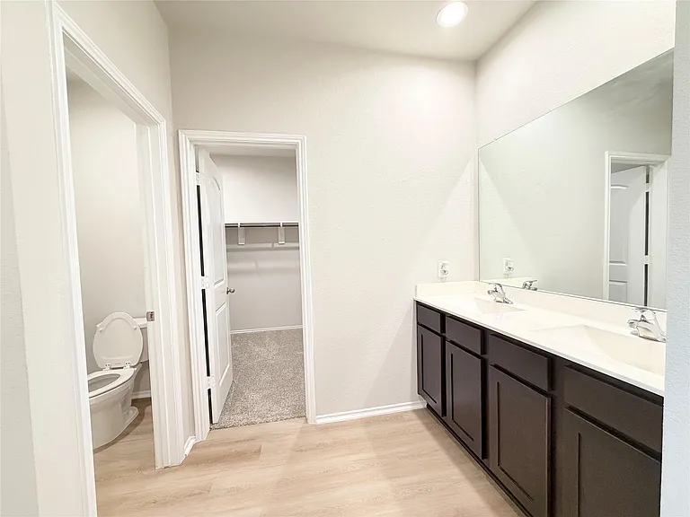4311 Nervesa Dr — Photo 18