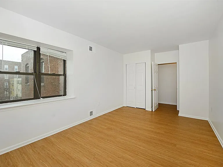 200 Central Ave — Photo 7