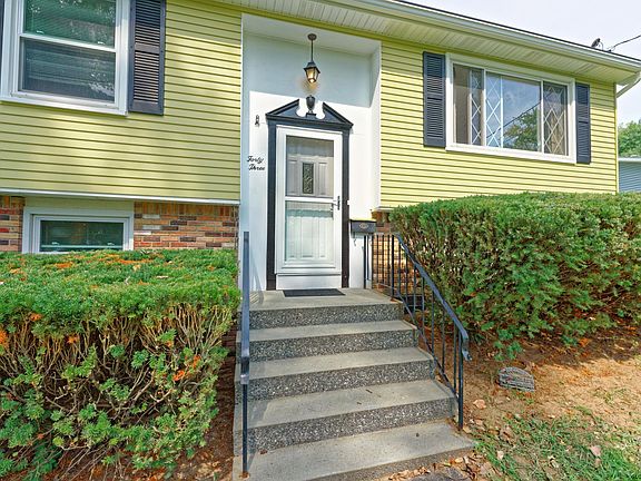 4th image of 43 Lincoln Ave