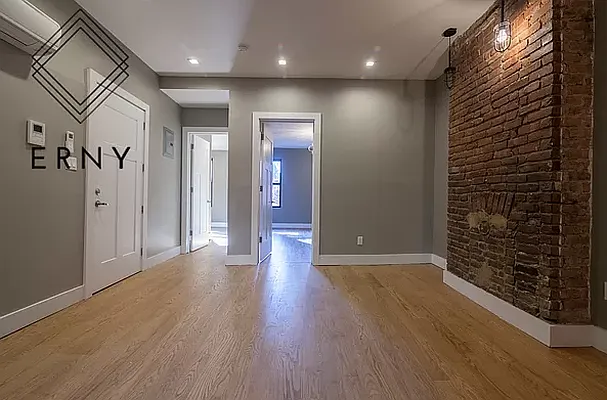 Rented by ERNY LLC | media 20