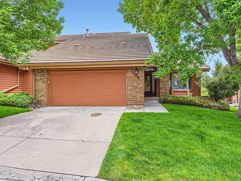 16021 Deer Ridge Dr #B — Photo 1