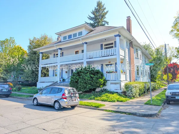 132 SE 18th Ave #132, Portland, OR 97214