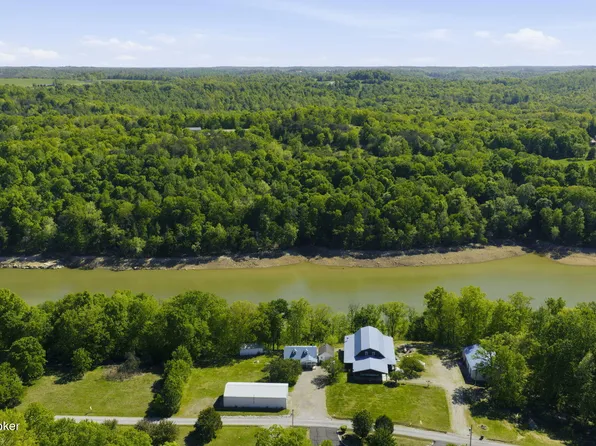 905 Nolin Park Rd, Clarkson, KY 42726