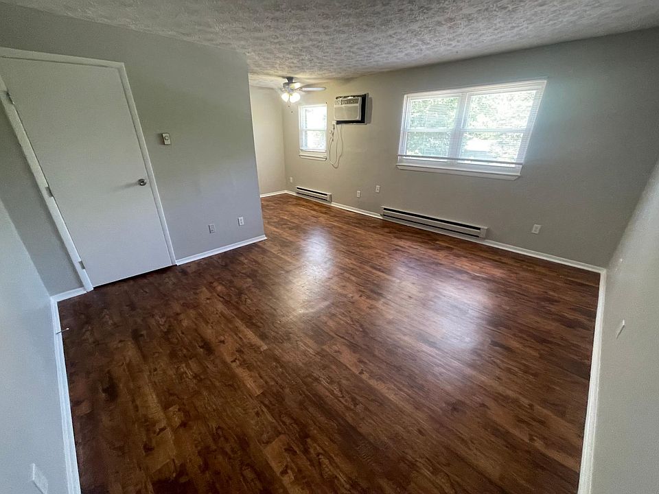 2nd image of 204 Highland St APT C10
