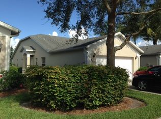 8001 Tauren Ct, Naples, FL 34119